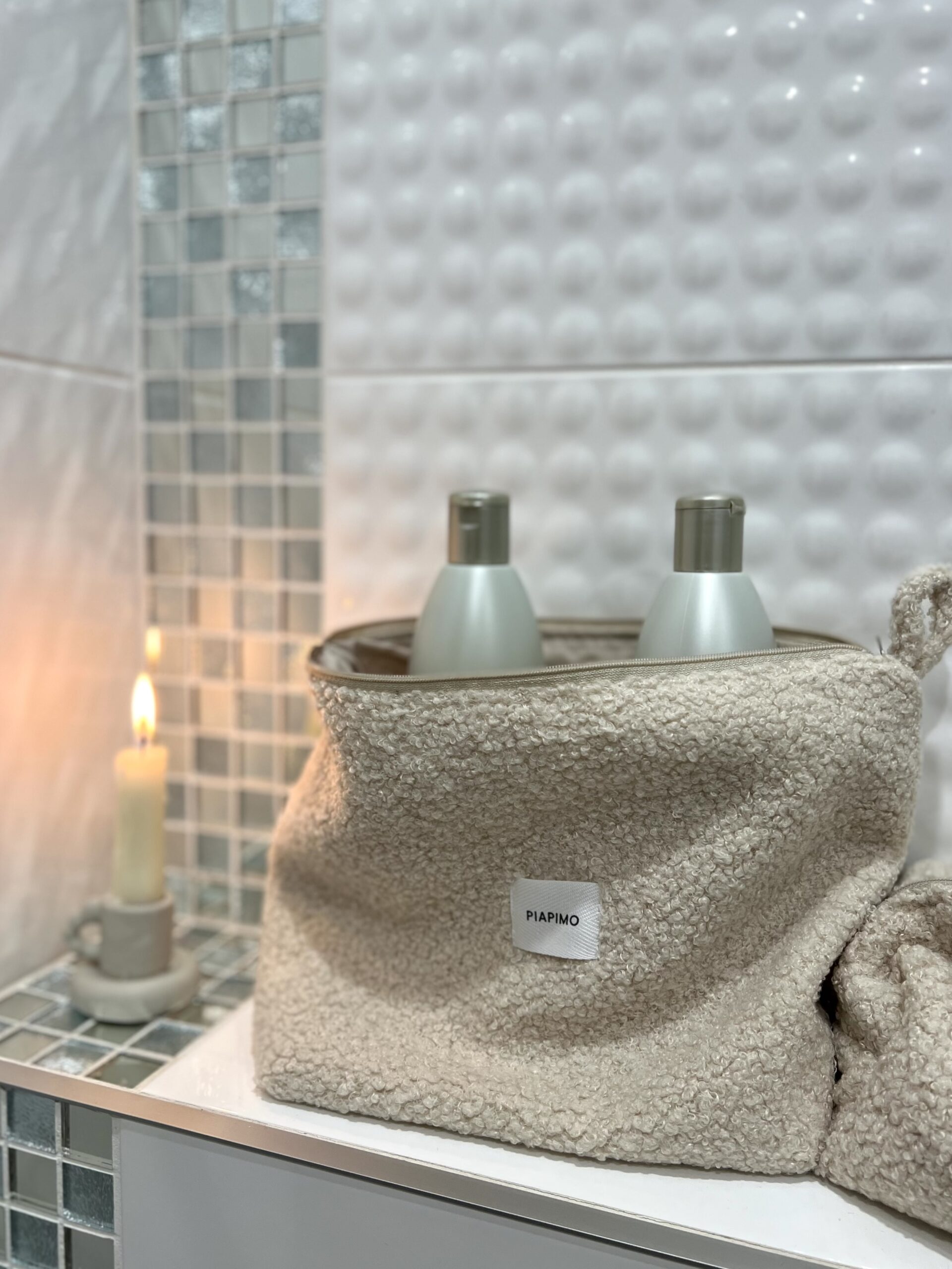 kosmetyczka-teddy-piapimo boucle beżowa