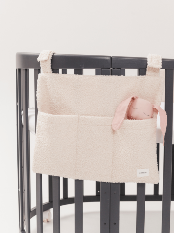 organizery-na-lozeczko-piapimo