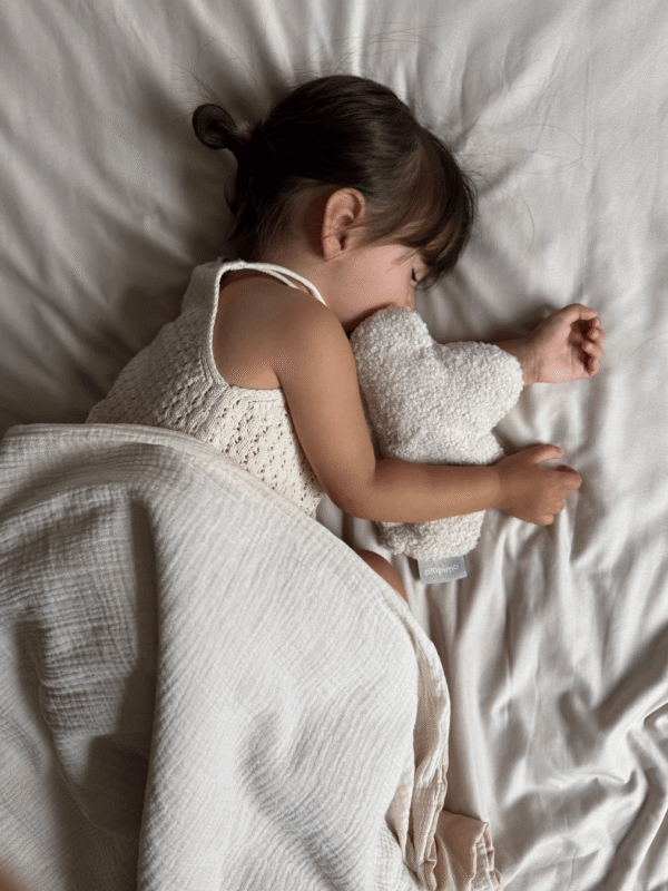 termofor z pestkami wiśni beżowa chmurka teddy piapimo